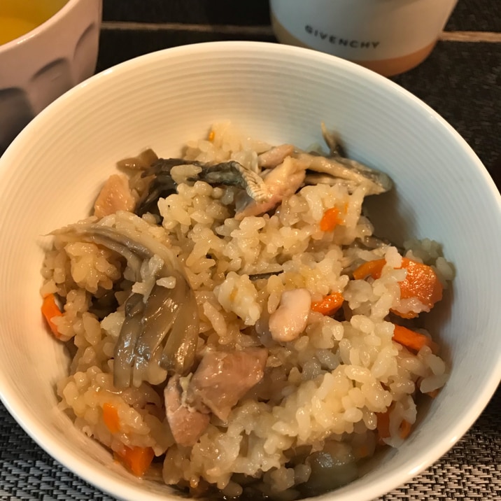 白だしで簡単！炊き込みご飯